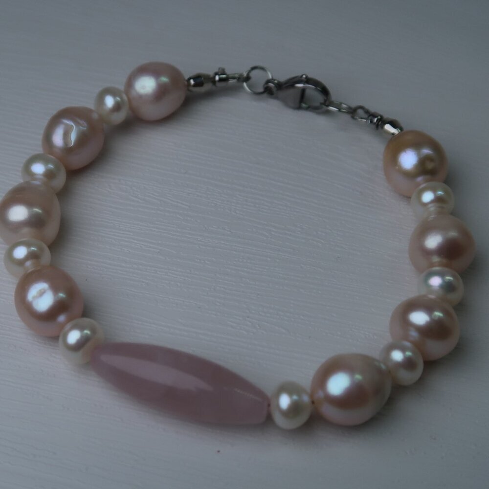 🌸Exquisite Natural Freshwater Edison Pearl Bracelet🌸